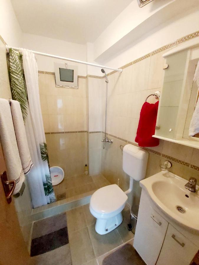 Risan Center Apartment Buitenkant foto
